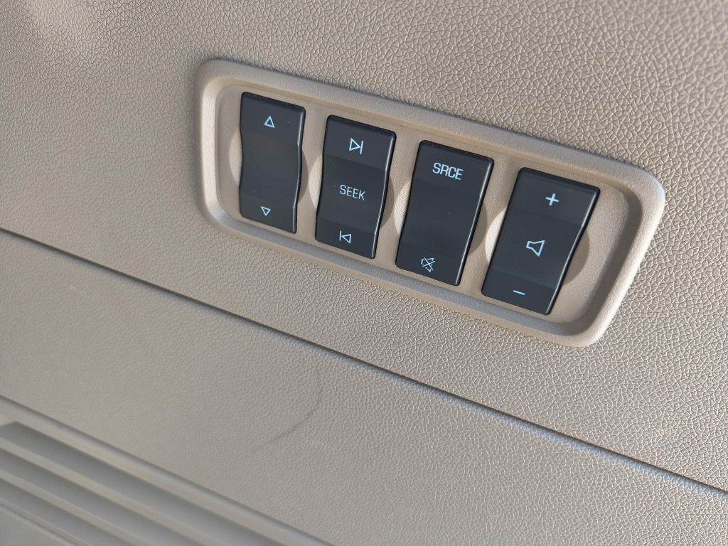 2016 GMC Acadia Image 34