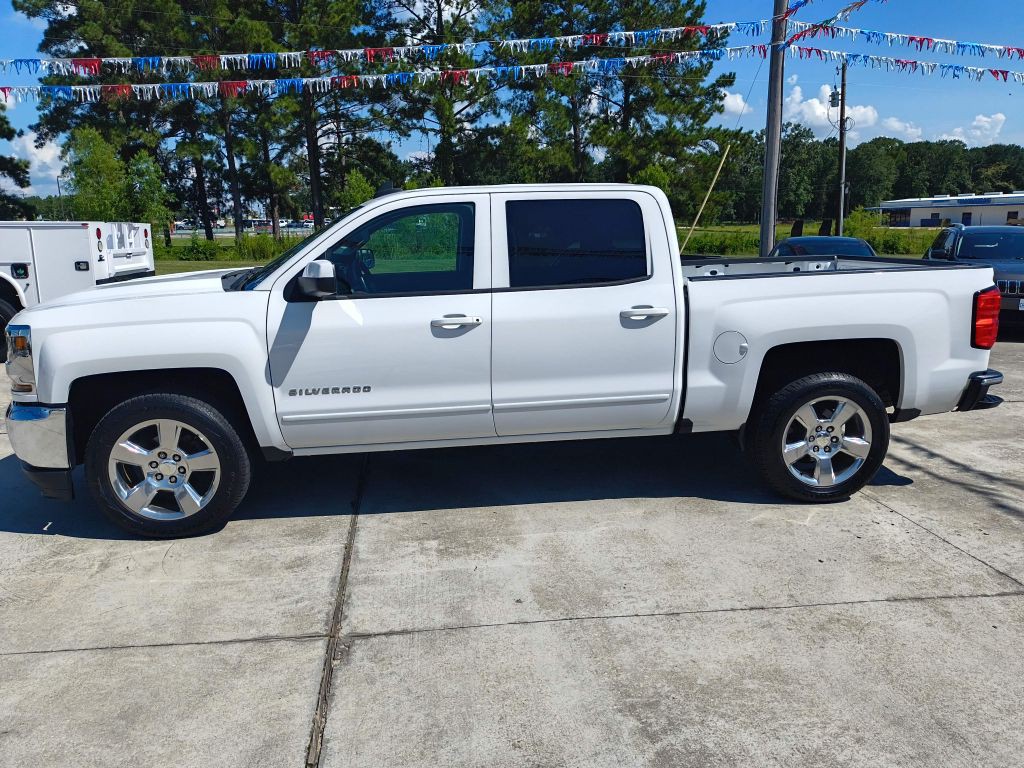 2017 Chevrolet Silverado 1500 Image 2