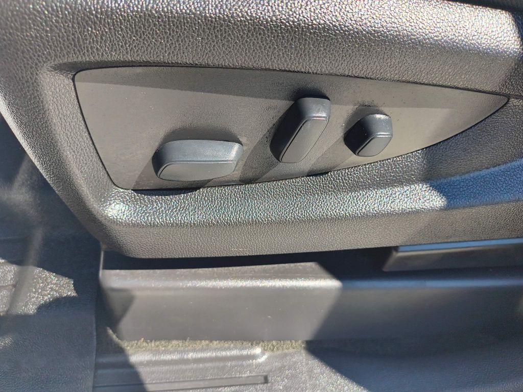 2017 Chevrolet Silverado 1500 Image 14