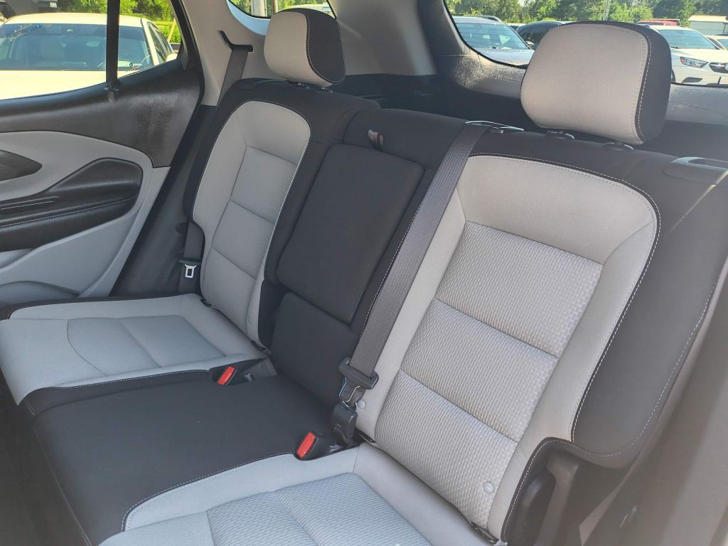 2022 GMC Terrain Image 26
