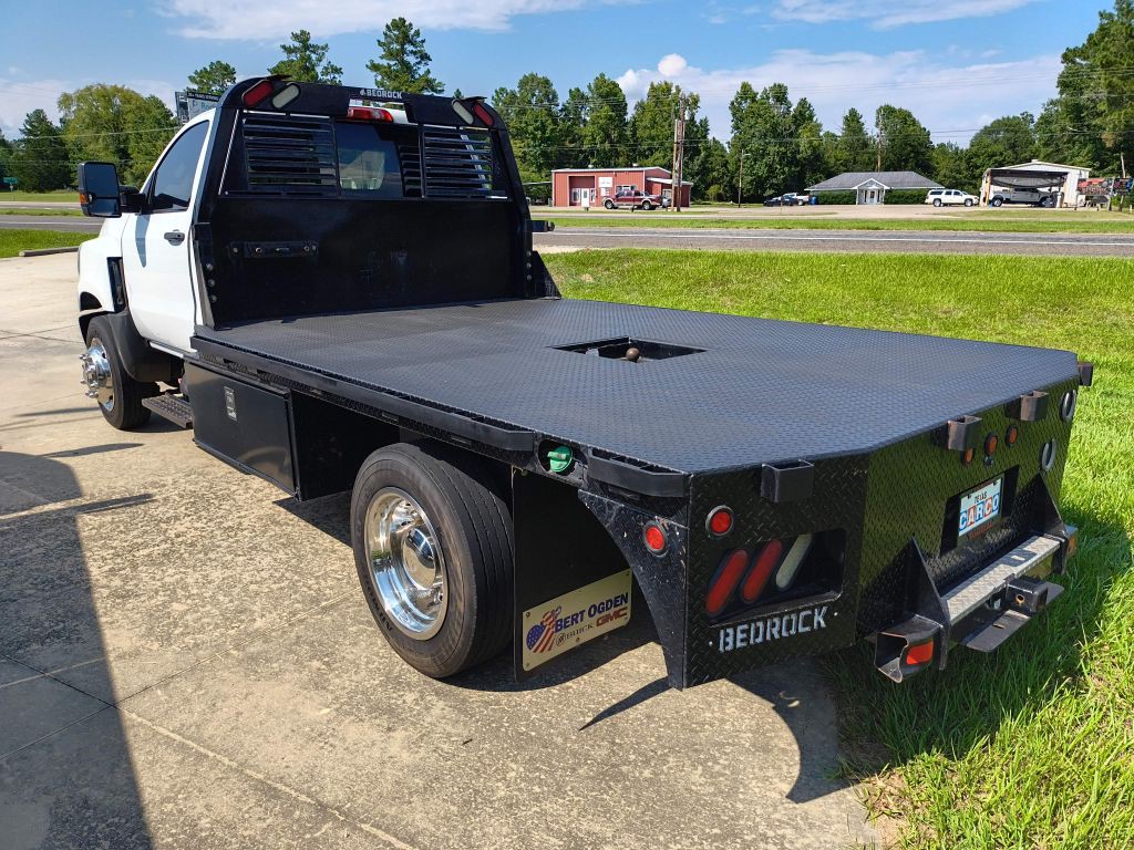 2019 Chevrolet Silverado 1500 Image 2