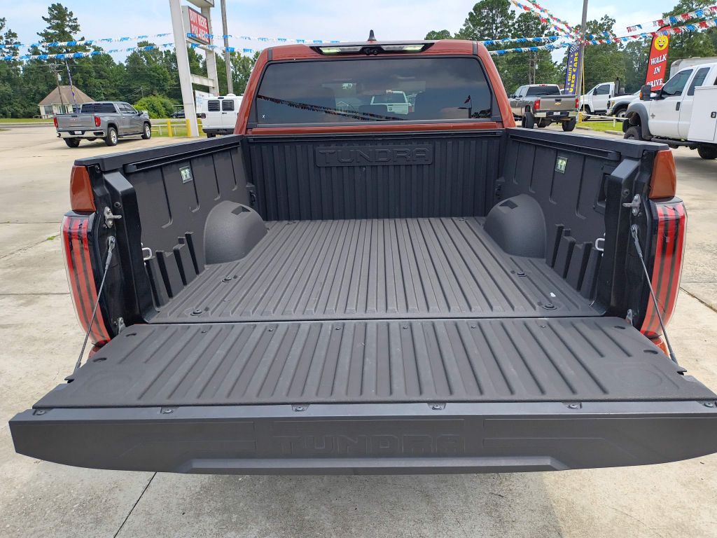 2024 Toyota Tundra Image 6