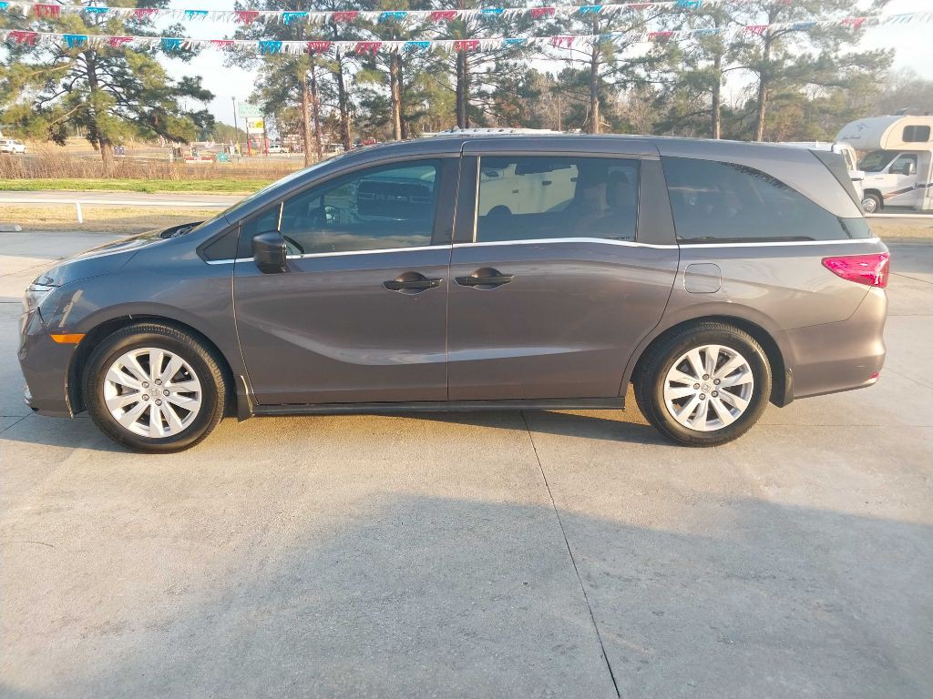 2018 Honda Odyssey Image 2