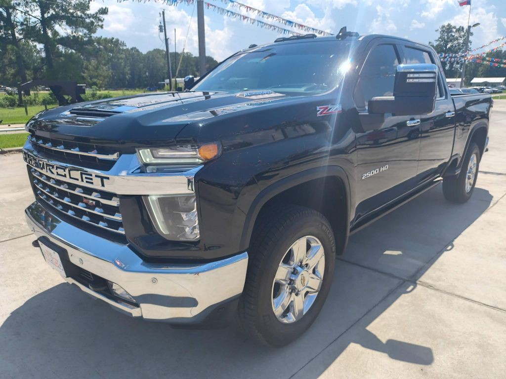 2023 Chevrolet Silverado 1500 Image 2