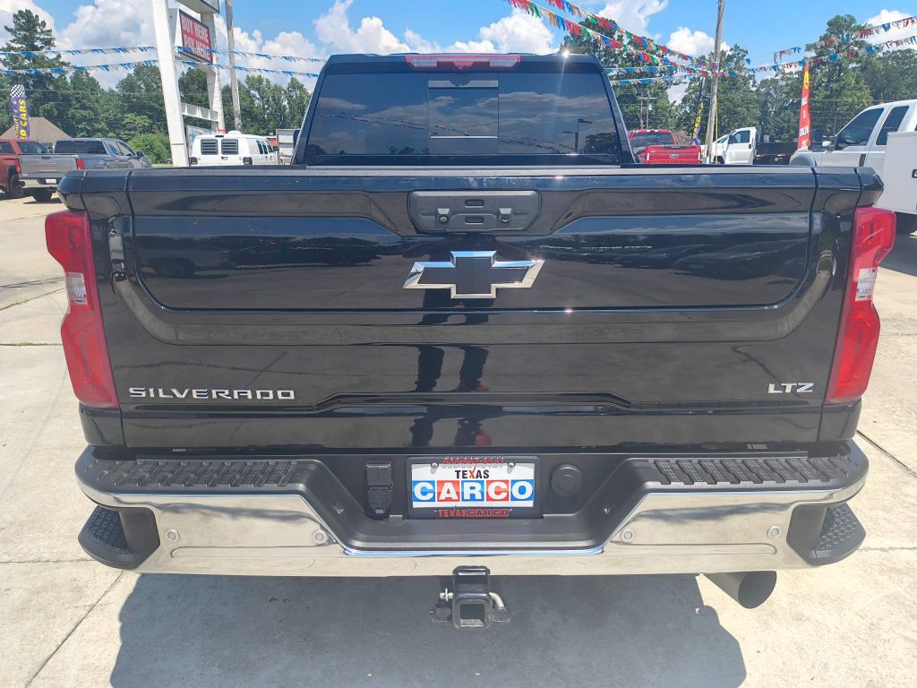 2023 Chevrolet Silverado 1500 Image 5