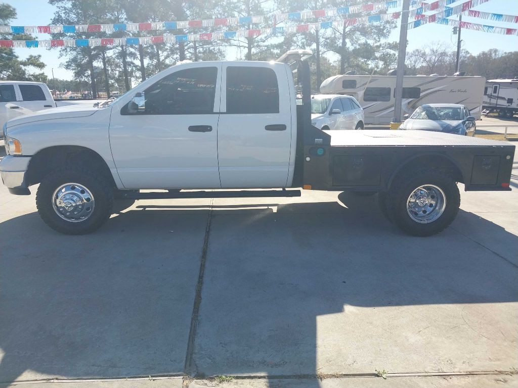 2004 Dodge Ram 3500 Image 2