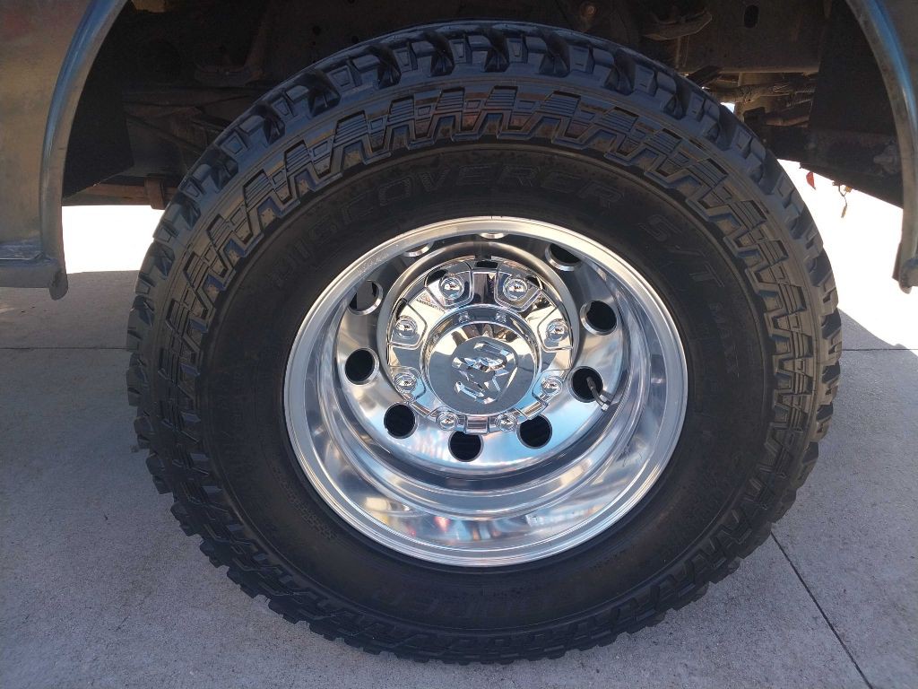 2004 Dodge Ram 3500 Image 11