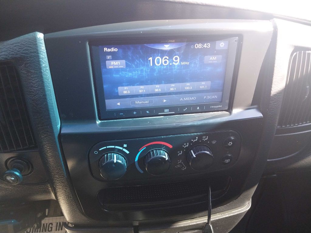 2004 Dodge Ram 3500 Image 19