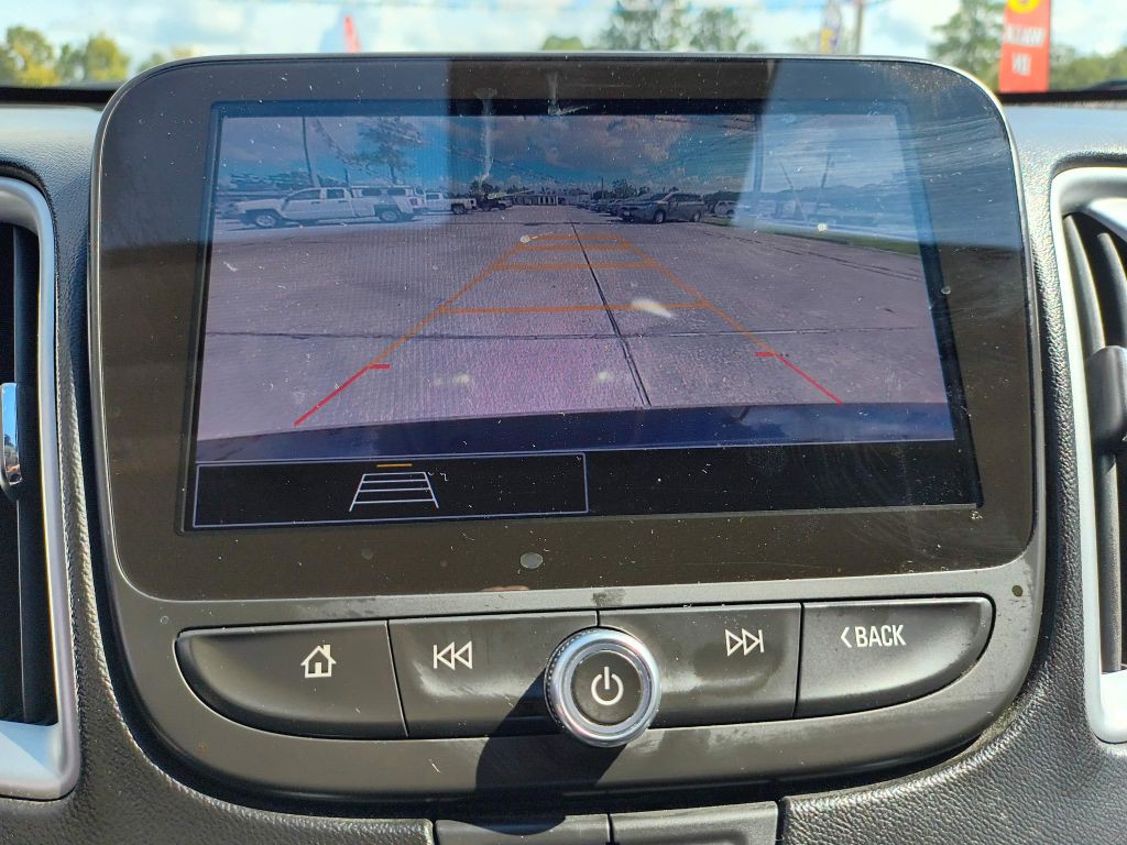2024 Chevrolet Malibu Image 21