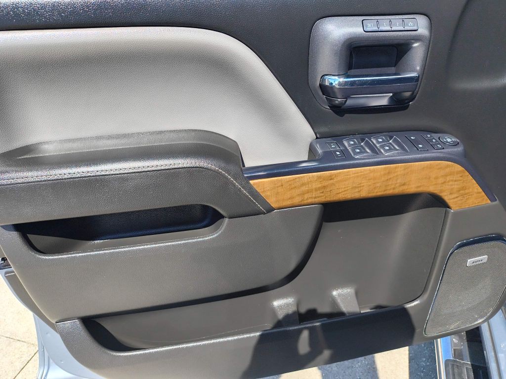 2015 Chevrolet Silverado 1500 Image 11