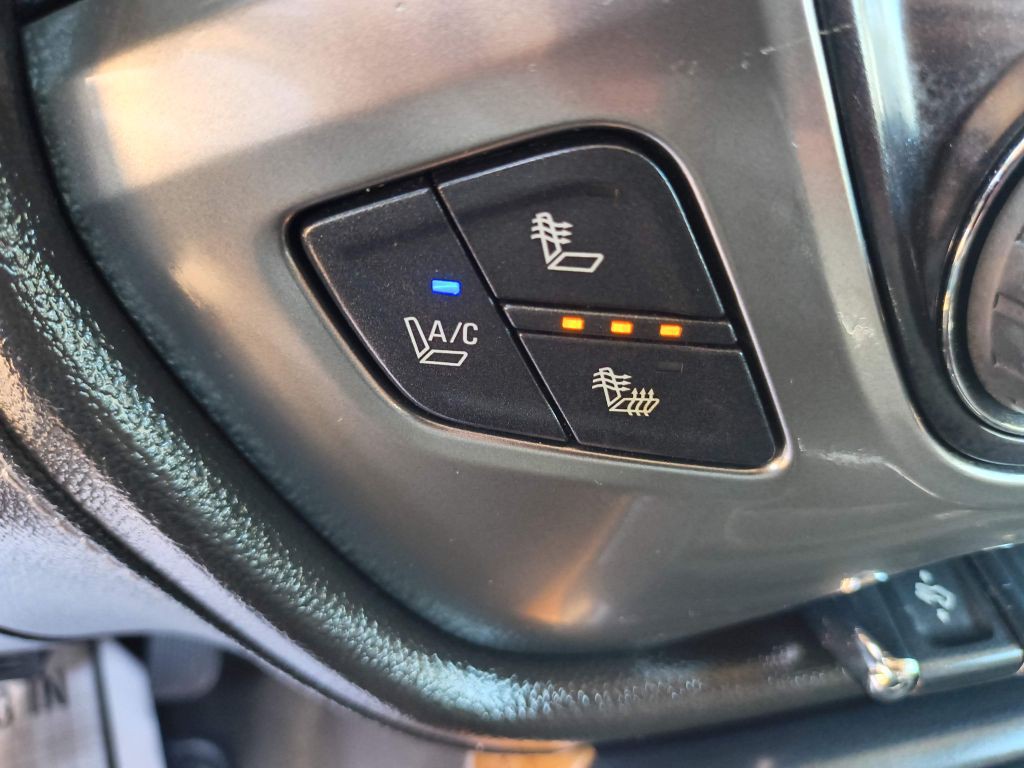 2015 Chevrolet Silverado 1500 Image 22