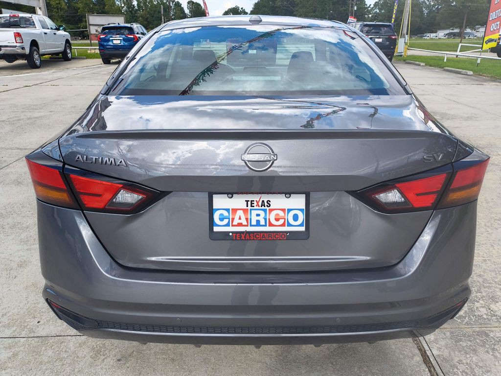 2024 Nissan Altima Image 4
