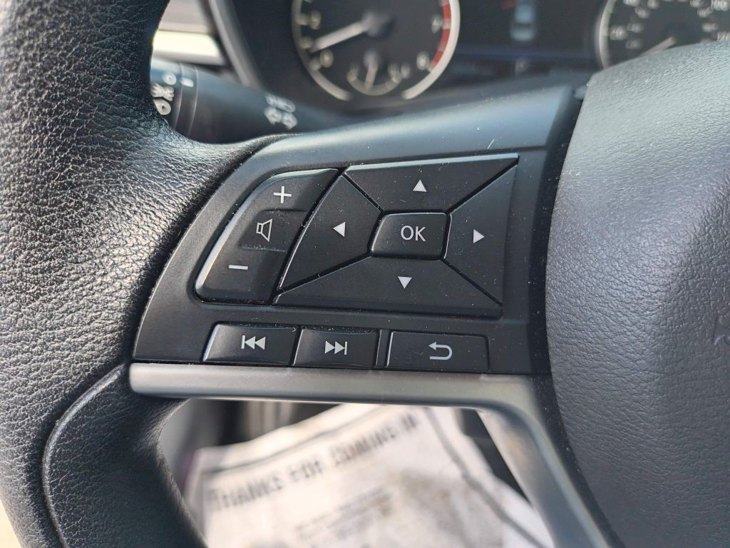 2024 Nissan Altima Image 16