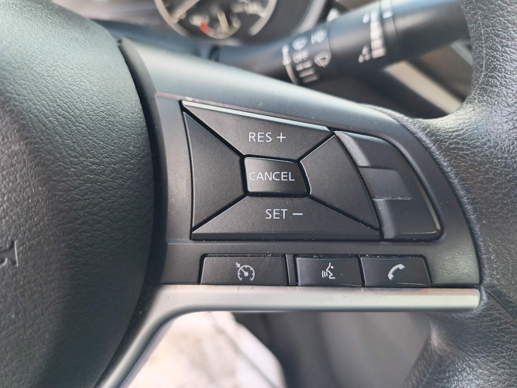 2024 Nissan Altima Image 17