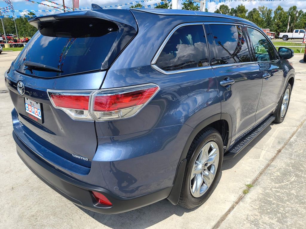 2015 Toyota Highlander Image 6