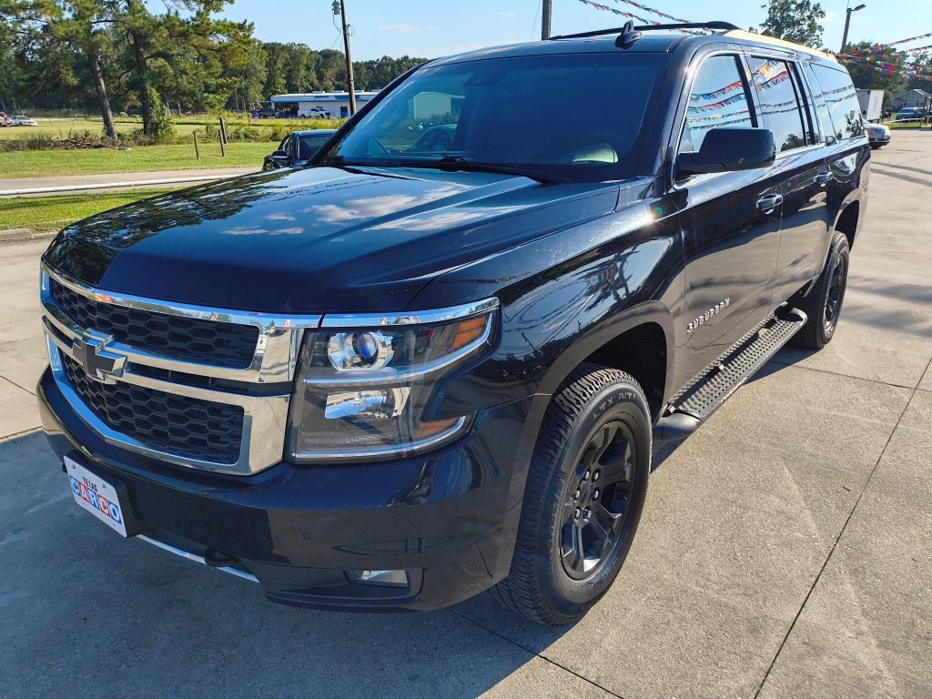 2017 Chevrolet Suburban Image 1