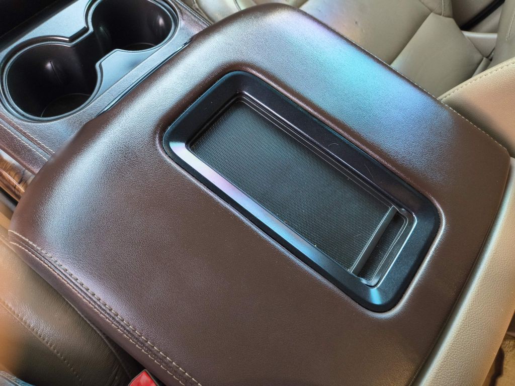 2019 Chevrolet Tahoe Image 24