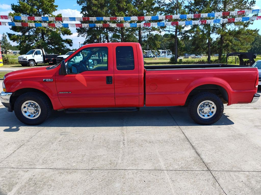 2002 Ford F-250 Image 2