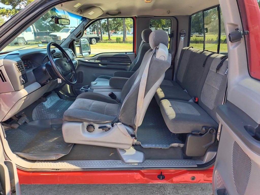 2002 Ford F-250 Image 23