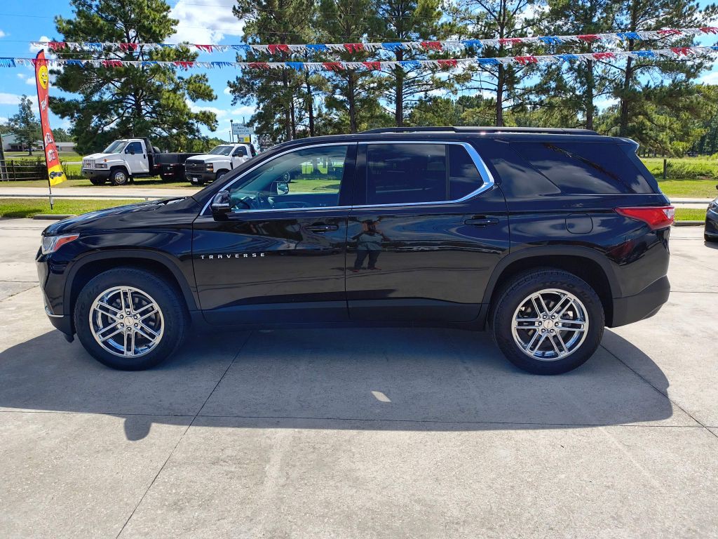 2019 Chevrolet Traverse Image 2