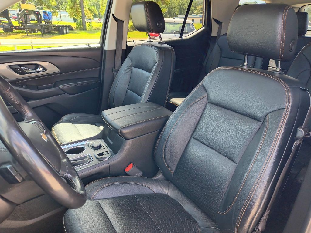 2019 Chevrolet Traverse Image 14