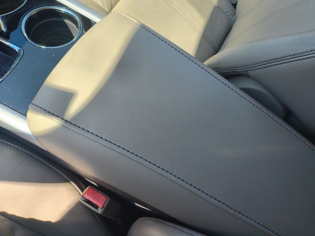 2011 Ford Edge Image 22
