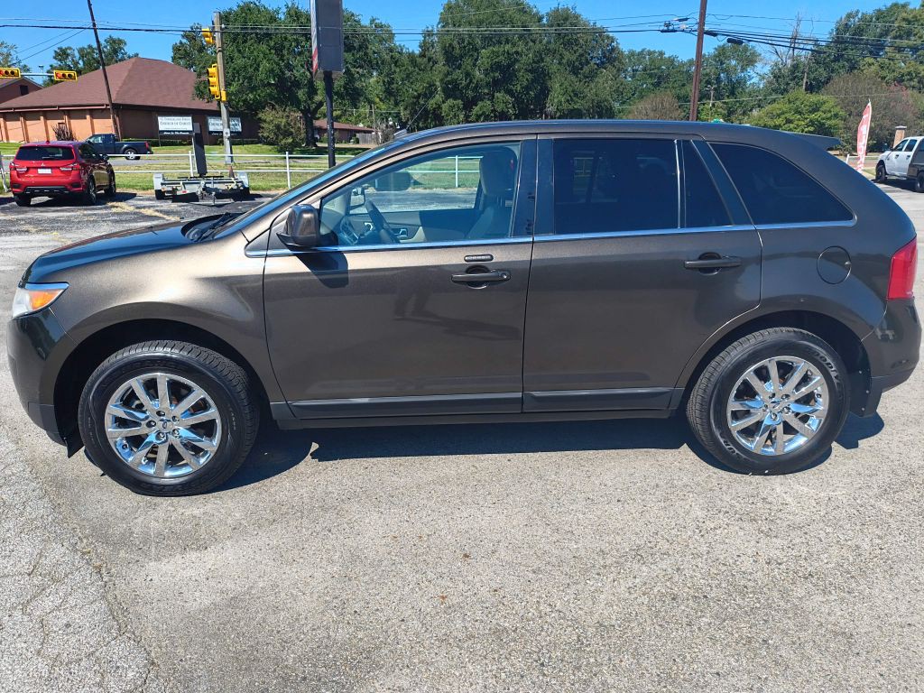 2011 Ford Edge Image 2