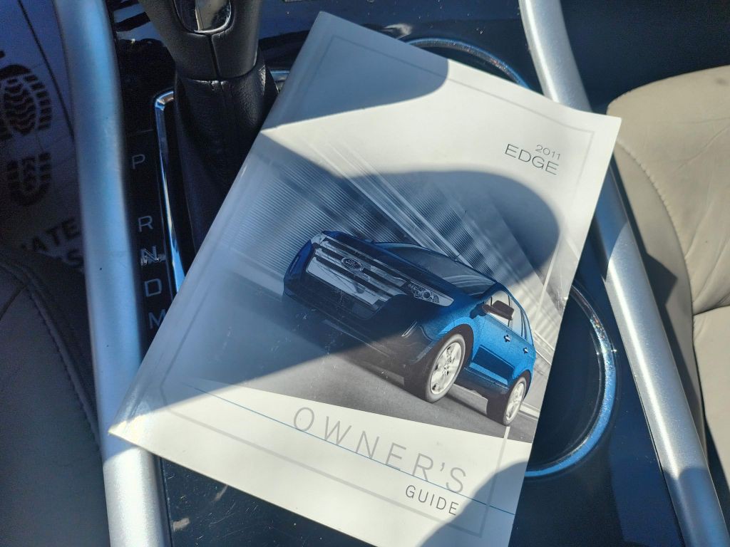 2011 Ford Edge Image 29