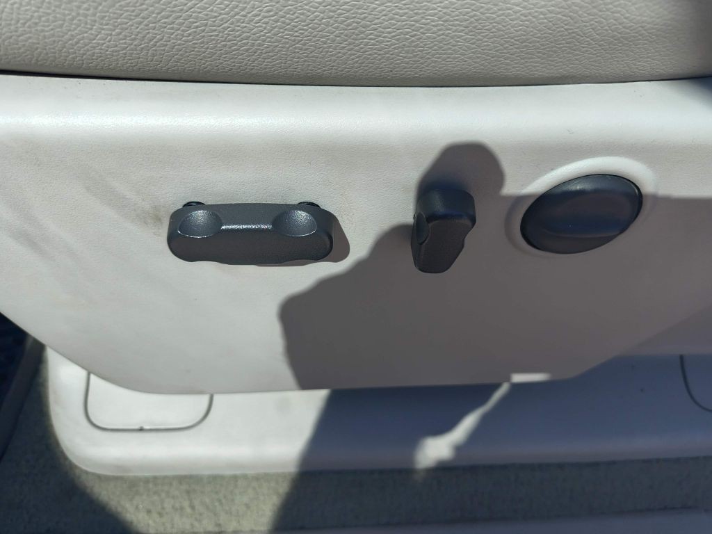 2009 Chevrolet Silverado 1500 Image 15