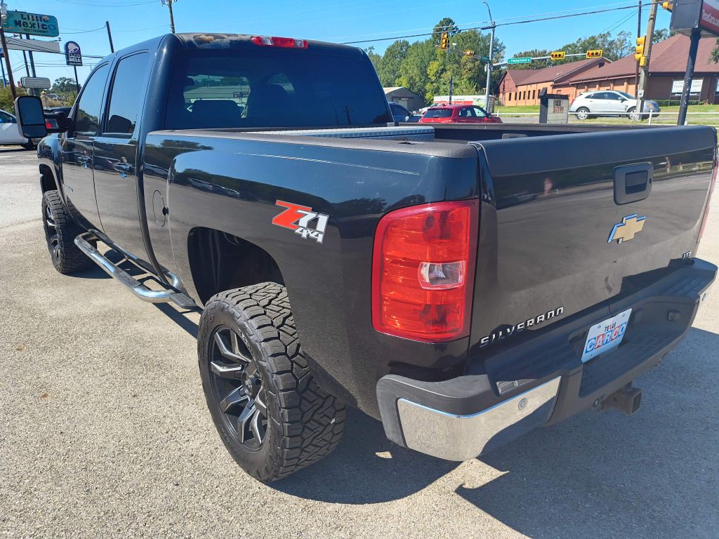 2009 Chevrolet Silverado 1500 Image 3