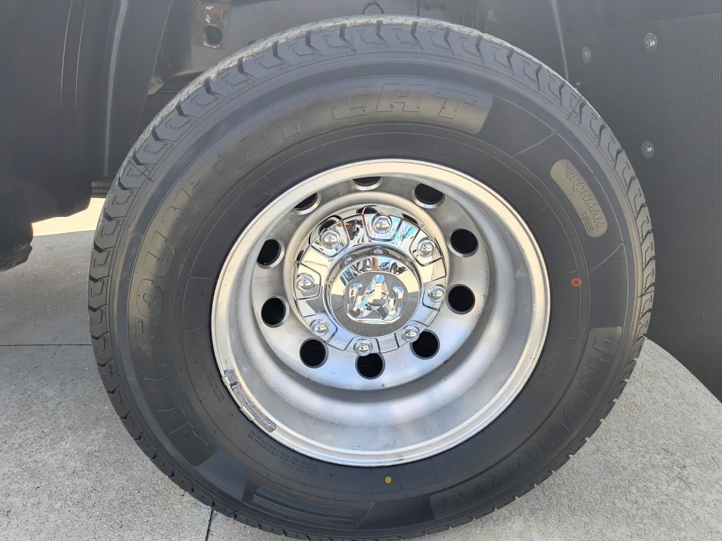 2021 RAM 3500 Image 11