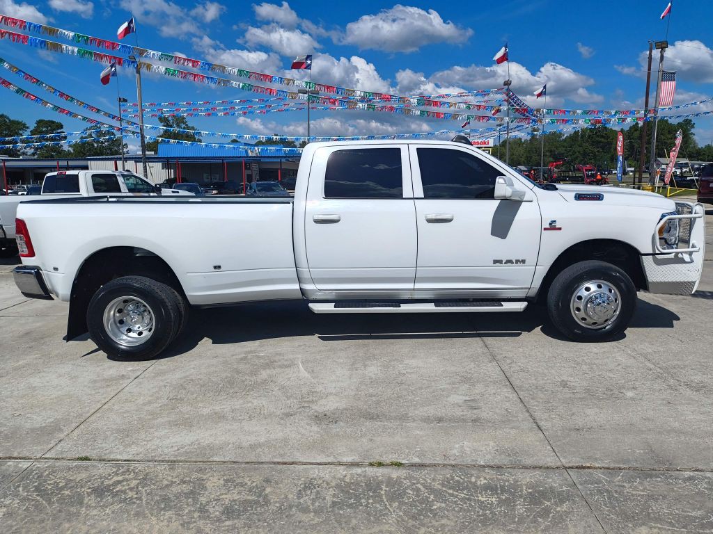 2021 RAM 3500 Image 6