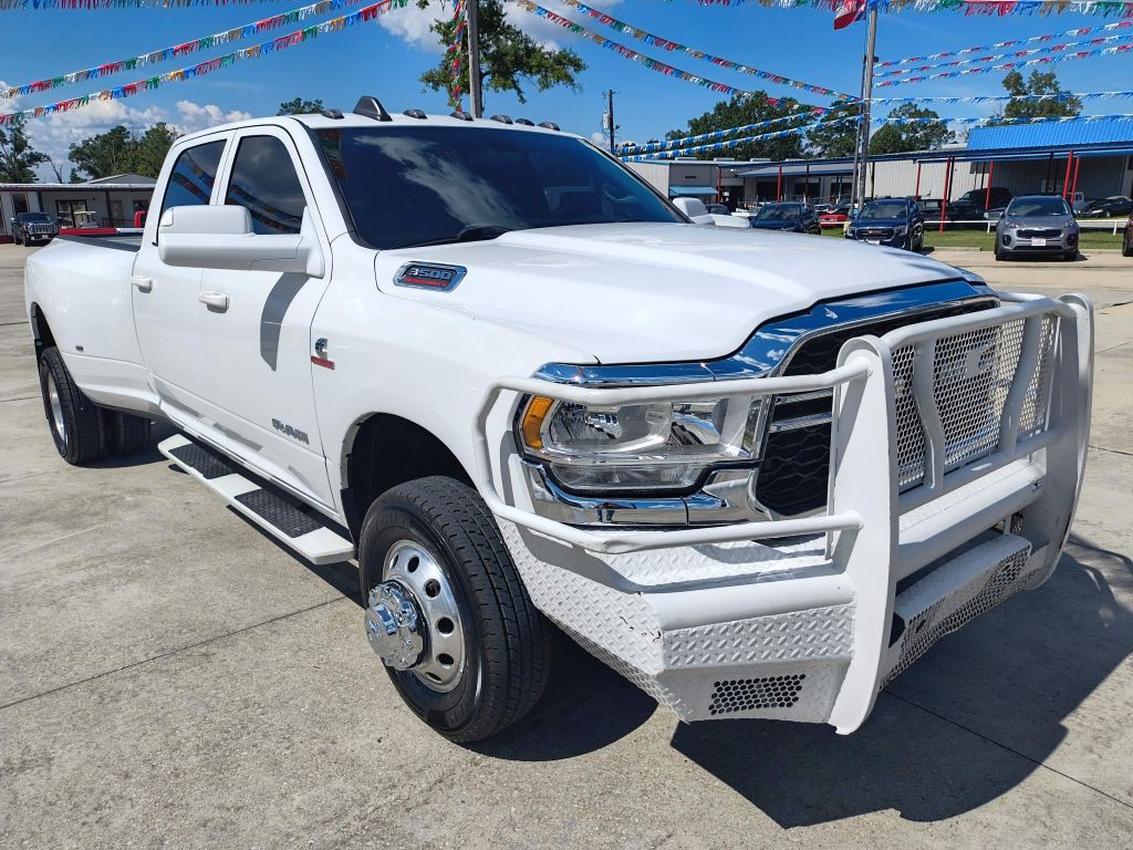 2021 RAM 3500 Image 7