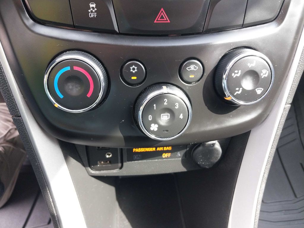 2020 Chevrolet Trax Image 17