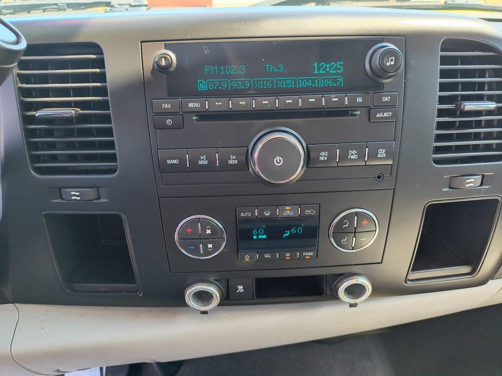 2009 Chevrolet Silverado 1500 Image 19