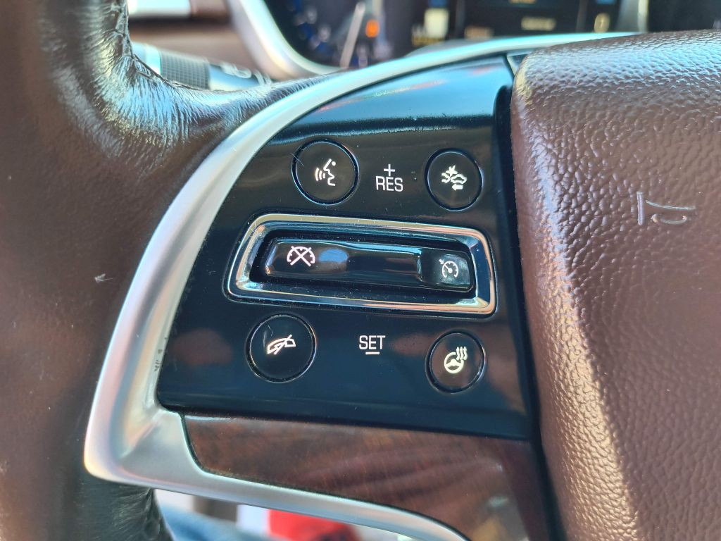 2013 Cadillac SRX Image 16