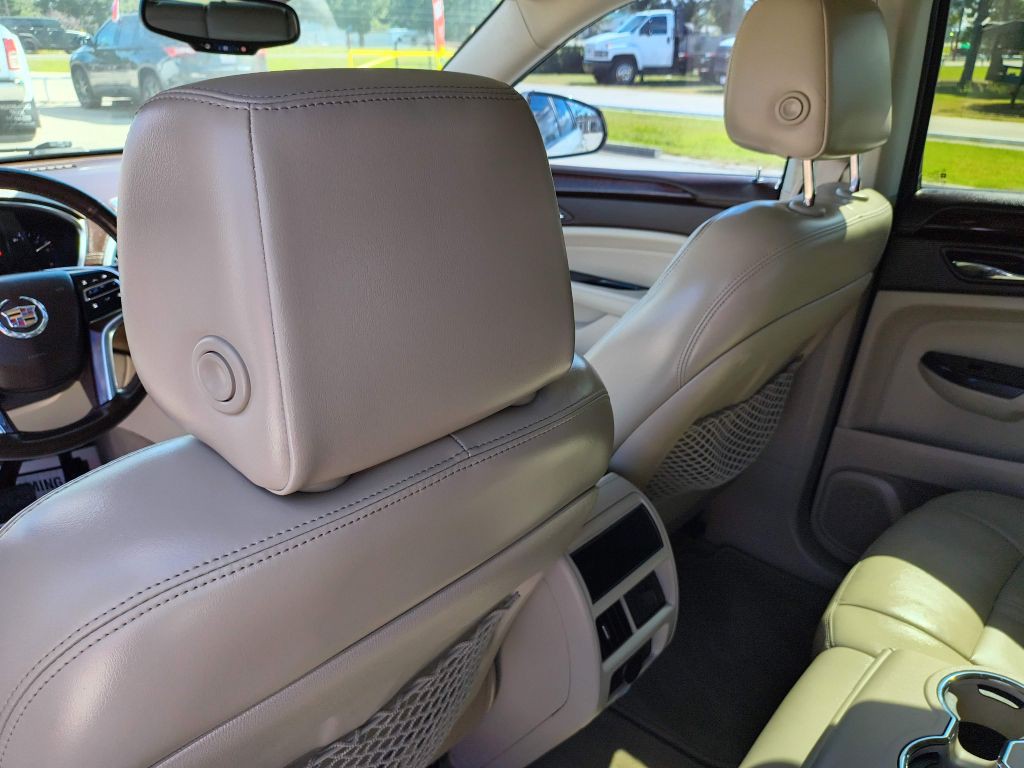 2013 Cadillac SRX Image 24