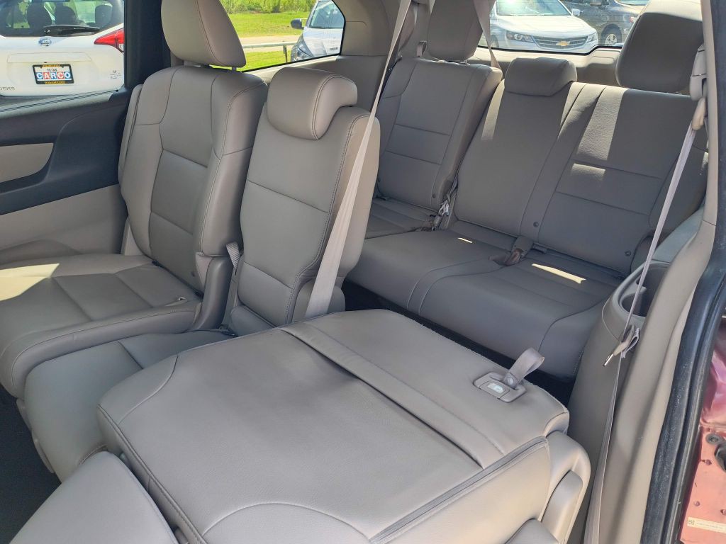 2016 Honda Odyssey Image 28