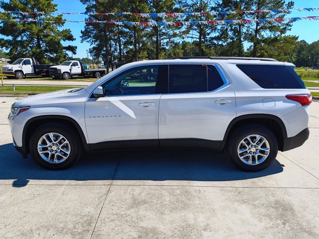 2019 Chevrolet Traverse Image 2