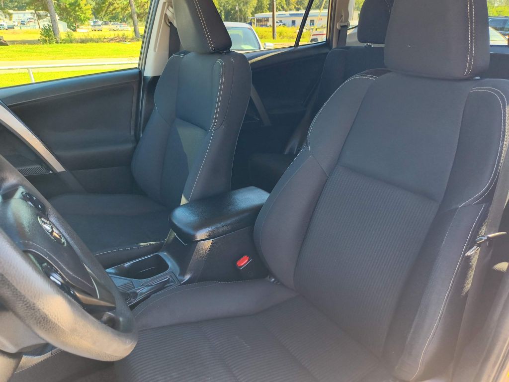 2013 Toyota Rav4 Image 13