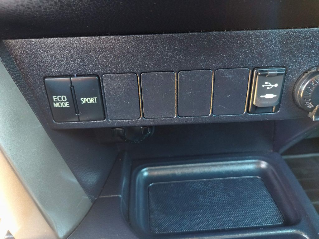 2013 Toyota Rav4 Image 20