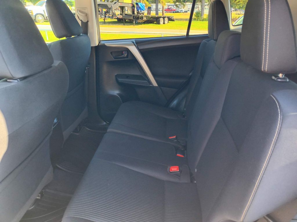 2013 Toyota Rav4 Image 23