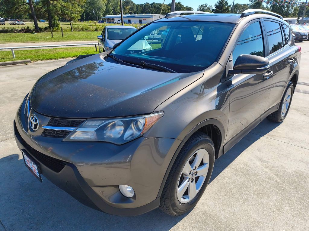 2013 Toyota Rav4 Image 1