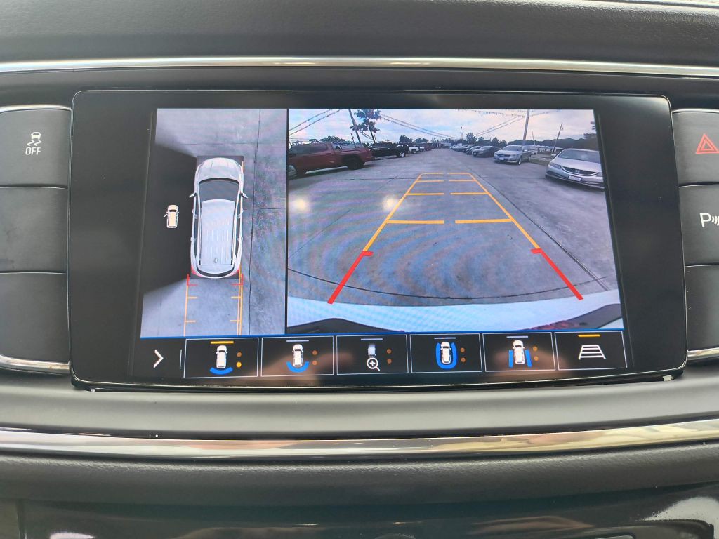 2020 Buick Enclave Image 21