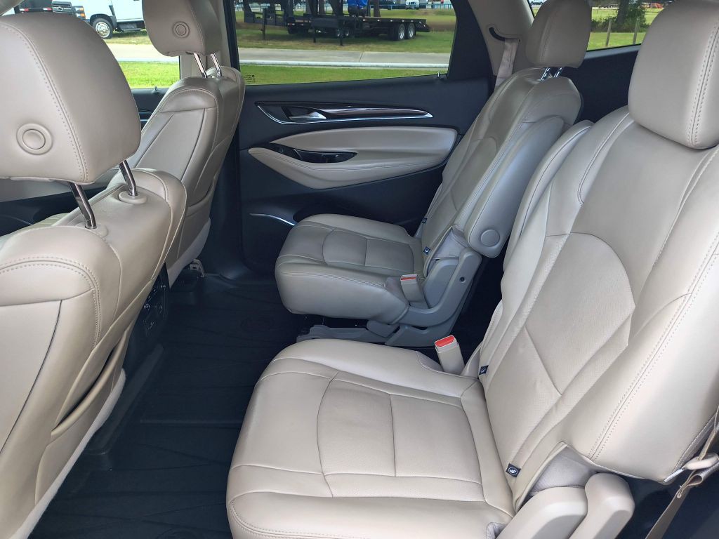 2020 Buick Enclave Image 28