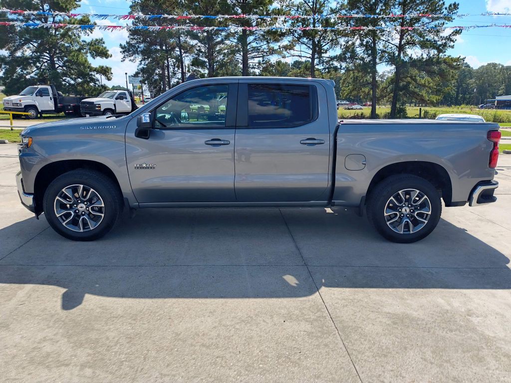 2020 Chevrolet Silverado 1500 Image 2