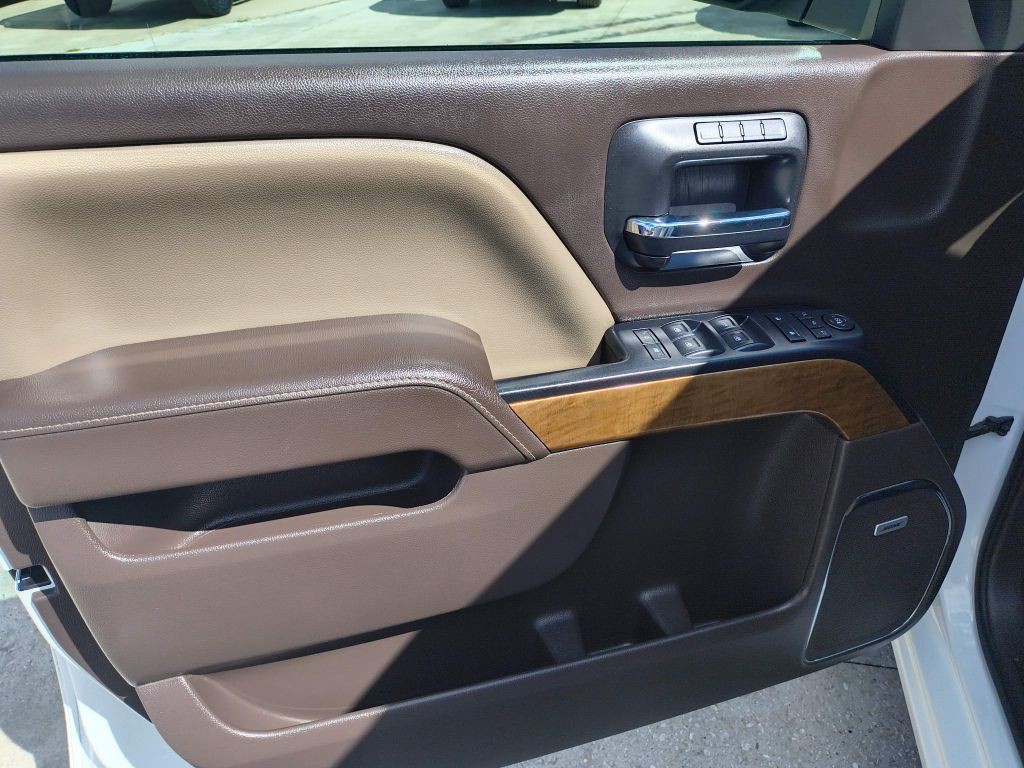 2015 Chevrolet Silverado 1500 Image 11