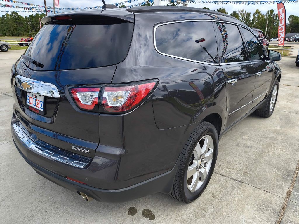 2017 Chevrolet Traverse Image 5