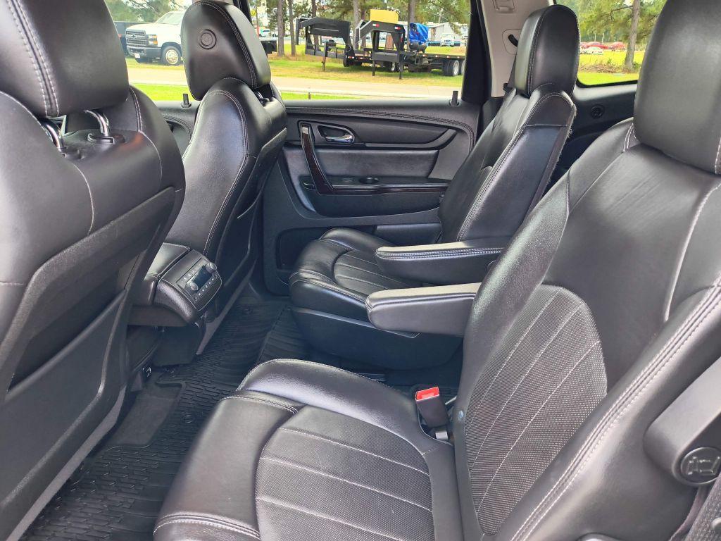 2017 Chevrolet Traverse Image 28