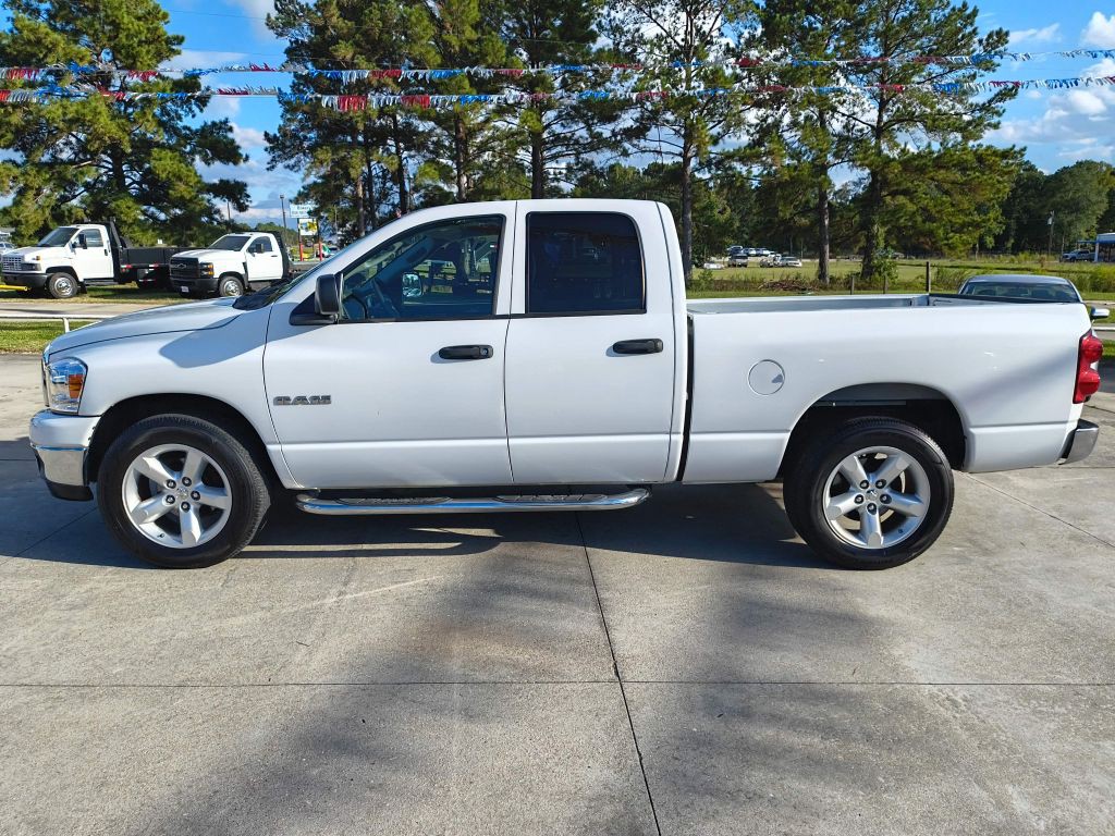 2008 Dodge Ram 1500 Image 4